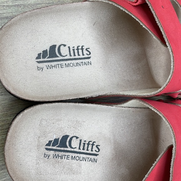 π CLIFFS - WHITE MOUNTAIN Gordana Braided Strap Sandals - 7.5 red NWOB / NWOT - Picture 5 of 7